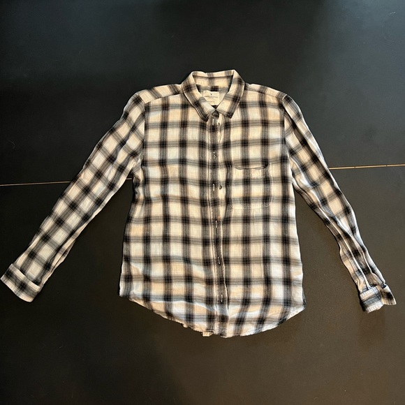 American Eagle Flannels - Set of 2 - Picture 1 of 4